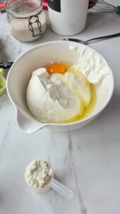 High Protein Cheesecake ohne Zucker – gesundes Rezept mit viel Eiweiß High Protein Cheesecake Ohne Zucker Diät Abnehmen 2 169x300