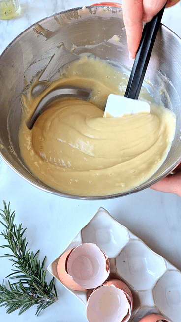  Olivenölkuchen Mit Rosmarin Und Zitronen