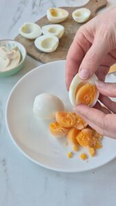 Mimosa-Eier (Oeufs Mimosa) Eier Mimosa Rezept 4 169x300