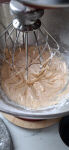 Fluffige Biskuit-Torte mit Schokocreme, wie eine Wolke Fluffige Biskuit Torte Mit Mousse Au Chocolat Wie Eine Wolke 6 139x300