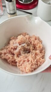 Hähnchenschinken selber machen – einfaches Rezept Hähnchenschinken Selber Machen 1 169x300