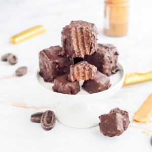 Knusprige Pralinen „Rocher“ mit Nussnougat – selbermachen