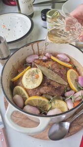 Lammkeule aus dem Ofen – butterzart bei Niedrigtemperatur Lammkeule Braten Niedrigtemperatur 7 169x300