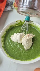 Ostervorspeise: Spinatflan mit Karottensalat im Nest Ostervorspeise: Spinatflan mit Karottensalat im Nest Oster Vorspeise Spinatflan Mit Karottensalat 4 169x300