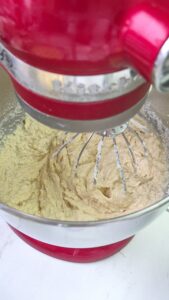 Kokos-Ananas-Torte (laktosefrei) Pina Colada Torte Kokos Ananas 2 169x300