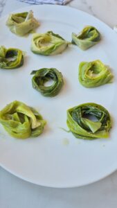 Mimosa-Eier (Oeufs Mimosa) Poree Vinaigrette Poireau Vorspeise Ostern 13 169x300