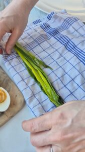 Mimosa-Eier (Oeufs Mimosa) Poree Vinaigrette Poireau Vorspeise Ostern 2 169x300