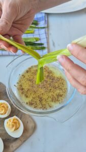 Mimosa-Eier (Oeufs Mimosa) Poree Vinaigrette Poireau Vorspeise Ostern 9 169x300