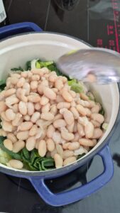 Ragout mit weißen Bohnen, Lauch und Hähnchen in Weißwein Bowl Weissen Bohnen Lauch Hähnchen Weisswein 2 169x300