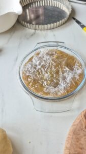 Rhabarber-Quark-Tarte mit fruchtigem Kern Rhabarber Quark Tarte 9 169x300