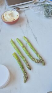 Grüner Spargel Aufstrich selber machen – mit Persillade Grüne Spargel Aufstrich Mit Persillade Rezept 4 169x300