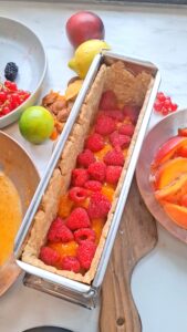 Süßer Pâté en croûte mit Aprikosen, Nektarin und Sommerbeeren Süßer Pâté en croûte mit Aprikosen, Nektarin und Sommerbeeren Süsser Pate En Croute Mit Himbeeren 169x300