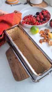 Süßer Pâté en croûte mit Aprikosen, Nektarin und Sommerbeeren Süßer Pâté en croûte mit Aprikosen, Nektarin und Sommerbeeren Süsser Pate En Croute Teig Blind Backen 169x300