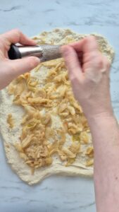 Zwiebelbrötchen selber machen Zwiebelbrötchen Rezept Saftig 12 169x300