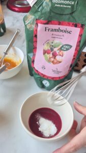 Fruchtpralinen ohne Schokolade Praline Rezept Schritt 7 Framboise Pulver In Schüssel 169x300