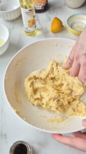 Baskischer Kuchen: Gâteau Basque mit Schwarzkirschkonfitüre 20260822 105627 11