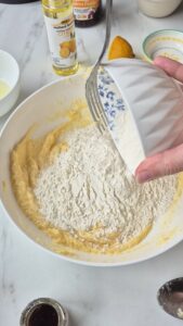 Baskischer Kuchen: Gâteau Basque mit Schwarzkirschkonfitüre 20260822 105627 7