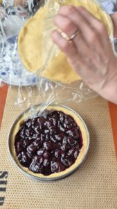 Baskischer Kuchen: Gâteau Basque mit Schwarzkirschkonfitüre 20260822 113438