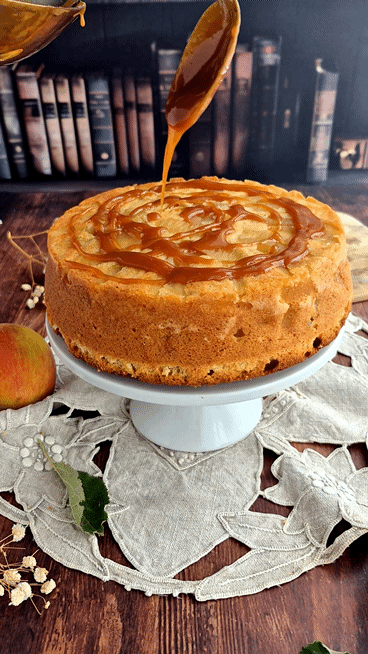Apfelkuchen mit Crème fraîche aus der Normandie Apfelkuchen mit Crème fraîche aus der Normandie 20260822 121625 1