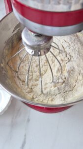 Apfelkuchen mit Crème fraîche aus der Normandie Apfelkuchen mit Crème fraîche aus der Normandie Apfelkuchen Creme Fraiche Schritt 16 Teig Mischen In Küchenmaschine