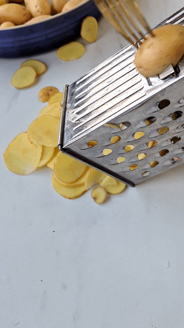 Entenconfit-Auflauf mit Kartoffeln Sicher Kartoffeln Hobeln
