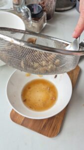 Vegane mini Pâtés en croûte mit Linsen, Pilzen und Kürbis (herzhafte Pasteten) 20260919 093121 4
