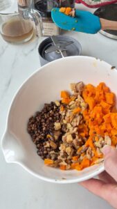 Vegane mini Pâtés en croûte mit Linsen, Pilzen und Kürbis (herzhafte Pasteten) 20260919 093511