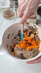 Vegane mini Pâtés en croûte mit Linsen, Pilzen und Kürbis (herzhafte Pasteten) 20260919 094216 1