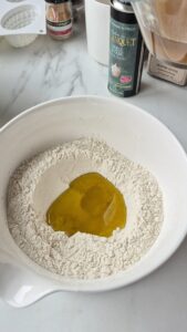 Vegane mini Pâtés en croûte mit Linsen, Pilzen und Kürbis (herzhafte Pasteten) 20260919 094733