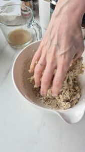 Vegane mini Pâtés en croûte mit Linsen, Pilzen und Kürbis (herzhafte Pasteten) 20260919 094807 3