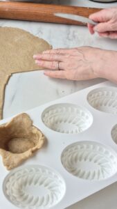 Vegane mini Pâtés en croûte mit Linsen, Pilzen und Kürbis (herzhafte Pasteten) 20260919 095345 4