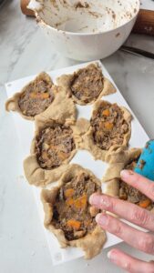 Vegane mini Pâtés en croûte mit Linsen, Pilzen und Kürbis (herzhafte Pasteten) 20260919 100112 4