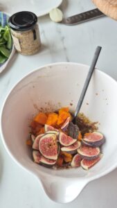 Herbstlicher Salat mit Feigen und Kürbis Französischer Herbstsalat Schritt 13 Feigen Und Kürbis In Schüssel