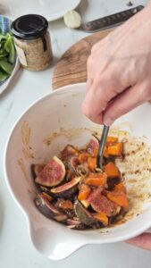 Herbstlicher Salat mit Feigen und Kürbis Französischer Herbstsalat Schritt 15 Zutaten Im Schüsselchen Mischen