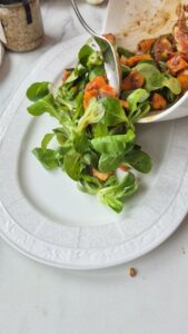 Herbstlicher Salat mit Feigen und Kürbis Herbstlicher Salat Feigen Kürbis