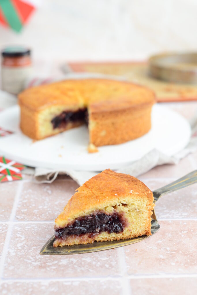Baskischer Kuchen: Gâteau Basque mit Schwarzkirschkonfitüre Schwarzkirschen Baskischen Kuchen Rezept