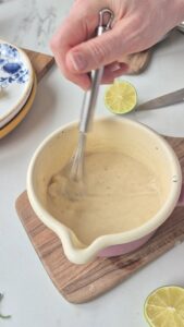 Zarter Fisch mit Vanille und Limette Zarter Fisch mit Vanille und Limette Fisch Mit Vanille Und Limette Schritt 22 Sauce Aufschlagen Mit Limette