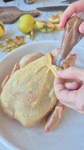 Brathähnchen mit Quitten und Lebkuchengewürz Lebkuchengewurz Hahnchen Schritt 12 Hähnchen Mit Butter Einspritzen