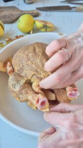 Brathähnchen mit Quitten und Lebkuchengewürz Lebkuchengewurz Hahnchen Schritt 17 Hähnchen Mit Gewürzen Einreiben