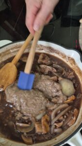 Vegane Bratensauce Vegane Sosse Schritt 28 Sauce In Topf Umrühren